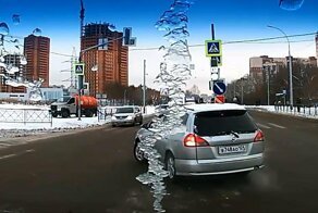 Авария дня. Поторопился с поворотом