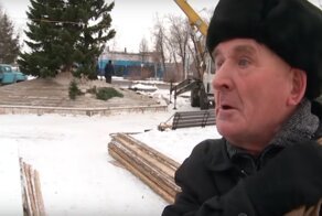 Уважаемый Владимир Владимирович, как вам ёлочка? Ёлочка нравится?