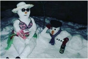 25 снеговиков, которых лепили креативные люди