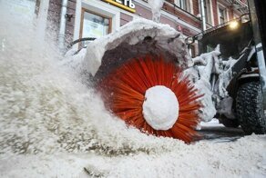 На уборку снега с российских улиц вышли первые беспилотники