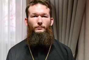«Сотворите милостыню»: батюшка попросил своих прихожан скинуться ему на машину