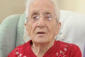 99-летняя старушка получила письмо от жениха с фронта 77 лет спустя