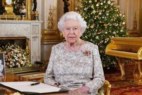 Опровержение фейка про украденный рояль королевой