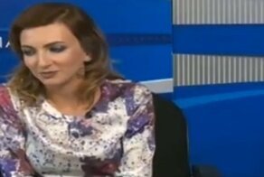 Оговорка по Фрейду: вопрос телеведущей о состоянии дороги развеселил пользователей Сети