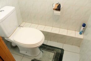 В культурной столице неизвестные умудрились смыть в канализацию матрас