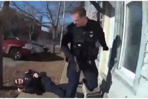 Полицейский случайно выстрелил в напарницу