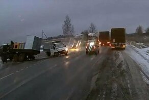 Авария дня. Во всем виноваты дорожные службы