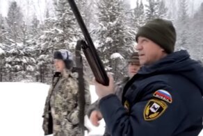 Иркутского губернатора, убившего спящего медведя, потребовали отправить в отставку