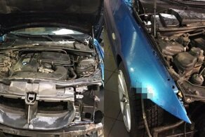 Автомобиль BMW, с которого еле-еле удалось снять бампер