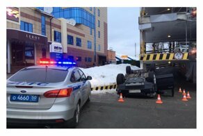 С третьего этажа паркинга в Одинцово упал внедорожник