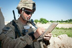 Истинная причина, зачем американским солдатам нужны темные очки