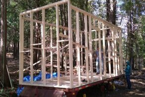 Молодой инженер соорудил уютный дом на колесах, потратив 15 тысяч долларов