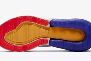 Мусульманская активистка обнаружила имя Аллаха на кроссовках Nike и вознегодовала
