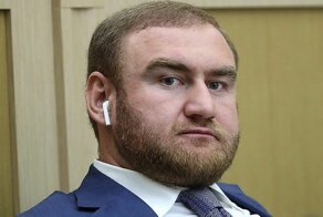 Подробности дела сенатора Арашукова: преступления, богатство, арест
