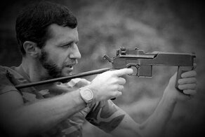 Испортили красавца. Или как пистолет Маузер превратился в пистолет-пулемет