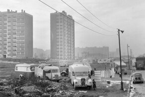 1962. Цыгане в пригороде Парижа