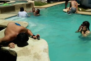 "Дорогой, сфоткай меня красиво!": 18 девушек, которые конкретно достали своих парней