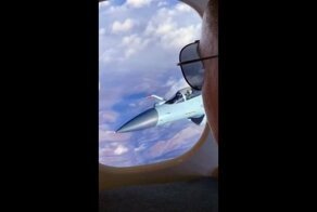 Опасное сближение гражданского лайнера с истребителем
