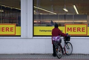 В Германии из-за ажиотажа, временно приостановил работу новый супермаркет из России