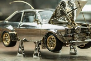 Мои золотые! Как ювелир превратил модели Ford в драгоценные шедевры
