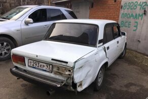 Авария дня. В Краснодаре водитель сбил пешехода на тротуаре и скрылся