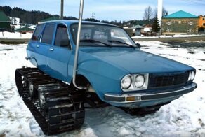 Турецкий механик превратил старый Renault в гусеничный вездеход