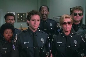 Любимые актеры сериала "Полицейская академия" 35 лет спустя