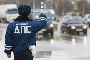 Россияне массово переписывают машины на подростков