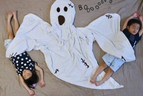 Мама близнецов превращает время их сна в захватывающие приключения