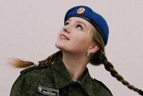 Сногсшибательные защитницы Отечества, которые принимают поздравления 23 февраля