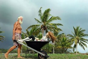 Разорившийся миллионер из Австралии 20 лет живет на необитаемом острове