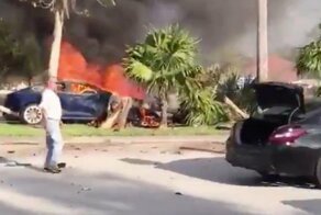Во Флориде Tesla убила водителя, заперев все двери после ДТП