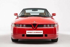 Кто-нибудь знает где запасное колесо у Alfa Romeo SZ?