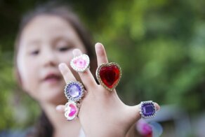 12 уникальных случаев, когда люди находили неприметные вещи, которые стоили целое состояние