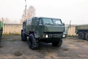 В Новгороде продают сделанный в единственном экземпляре вездеход «Вепрь»