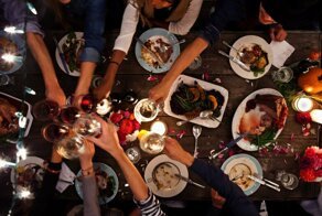 Зачем дети нужны за взрослым столом?