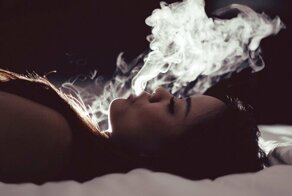 «Ты еще не накурилась?»