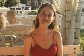 Пассажирку с аллергией вынудили просидеть в туалете до конца полета