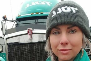 Модель стала дальнобойщицей