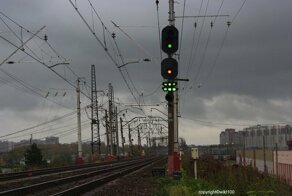 Железнодорожный светофор или семафор?