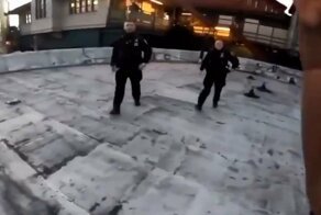 Любитель паркура ловко сбежал от полицейских
