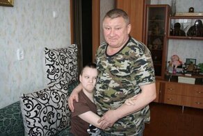 В Копейске отец-одиночка живет с дочерью-инвалидом на 200 рублей в день!
