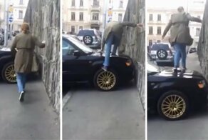 Дороги для машин, тротуары для пешеходов: женщина прошла по капоту автомобиля