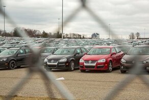 Кладбище новых Volkswagen в американской пустыне