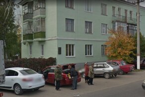 Мемориальная доска, которой могло не быть?