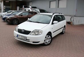 Toyota Corolla с "прошла" миллион километров за 16 лет