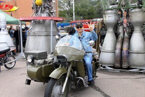 Выставка ретро автомобилей в Днепропетровске 2017