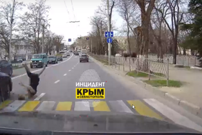 Даже если переходишь на зеленый