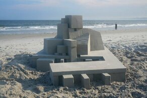 Чего только не увидишь на пляже!