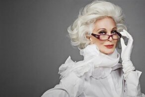 Эта 87-летняя модель занесена в Книгу рекордов Гиннесса. И она всё ещё не закончила свою карьеру